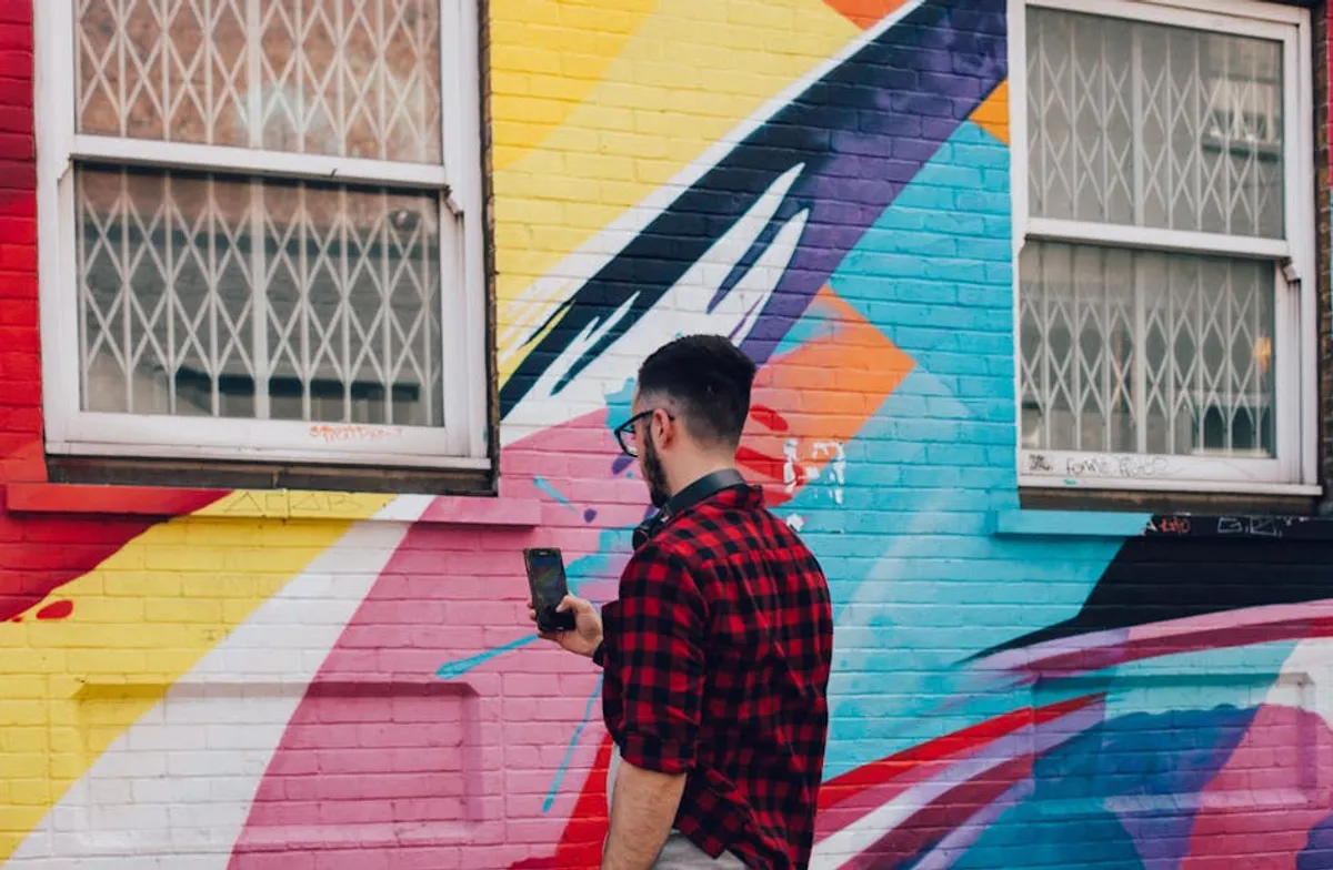 Street Art Safety Tips for Photographers