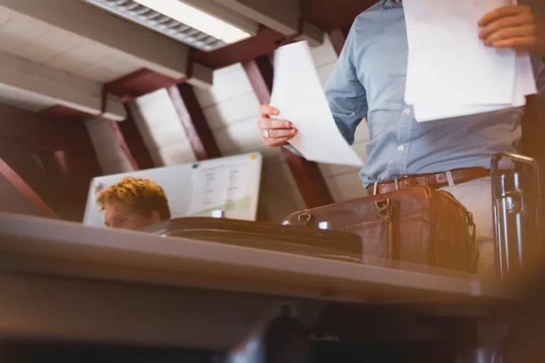 Travellingforbusiness Review: What It Is, Features, Risks, and Alternatives