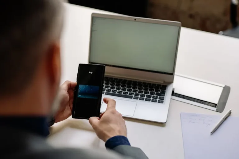 webpayblog.com search intent breakdown for artists and collectors